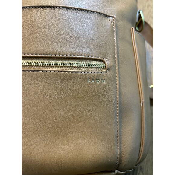 Fawn Design The Original Diaper Bag Convertible Backpack Brush Gold Hardware - Picture 3 of 10